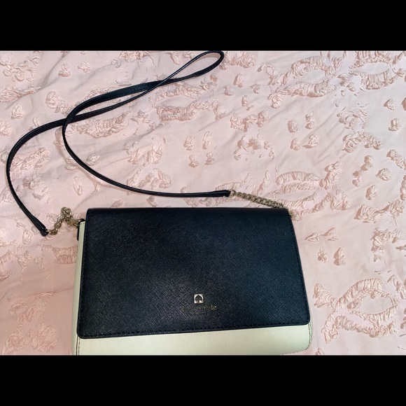 KATE SPADE CROSSBODY PURSE